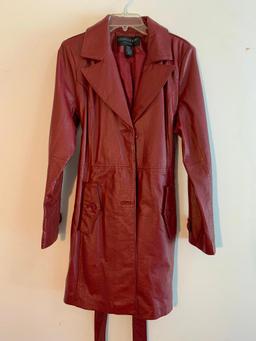 Cenegrade Leather, Ladies Coat, Size Medium, Maroon