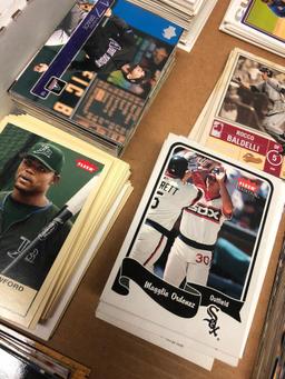 Approx. 800 Early 2000's Common Baseball Cards as Picturd