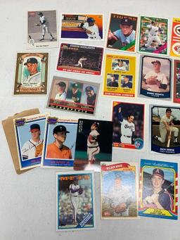 Approx. 25 Better Late 1980's to 2000's Baseball Cards