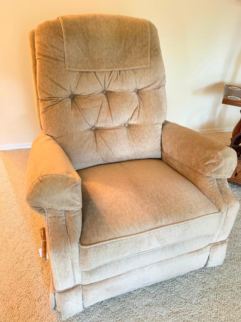 Smaller, Lazy Boy, Rocker Recliner in Good Condition