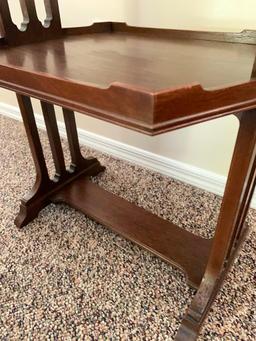 Grand Rapids, Imperial Wood, Two Tiered Lamp Table/Stand