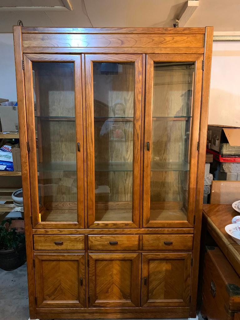 Stanley, Oak Finish China Cabinet