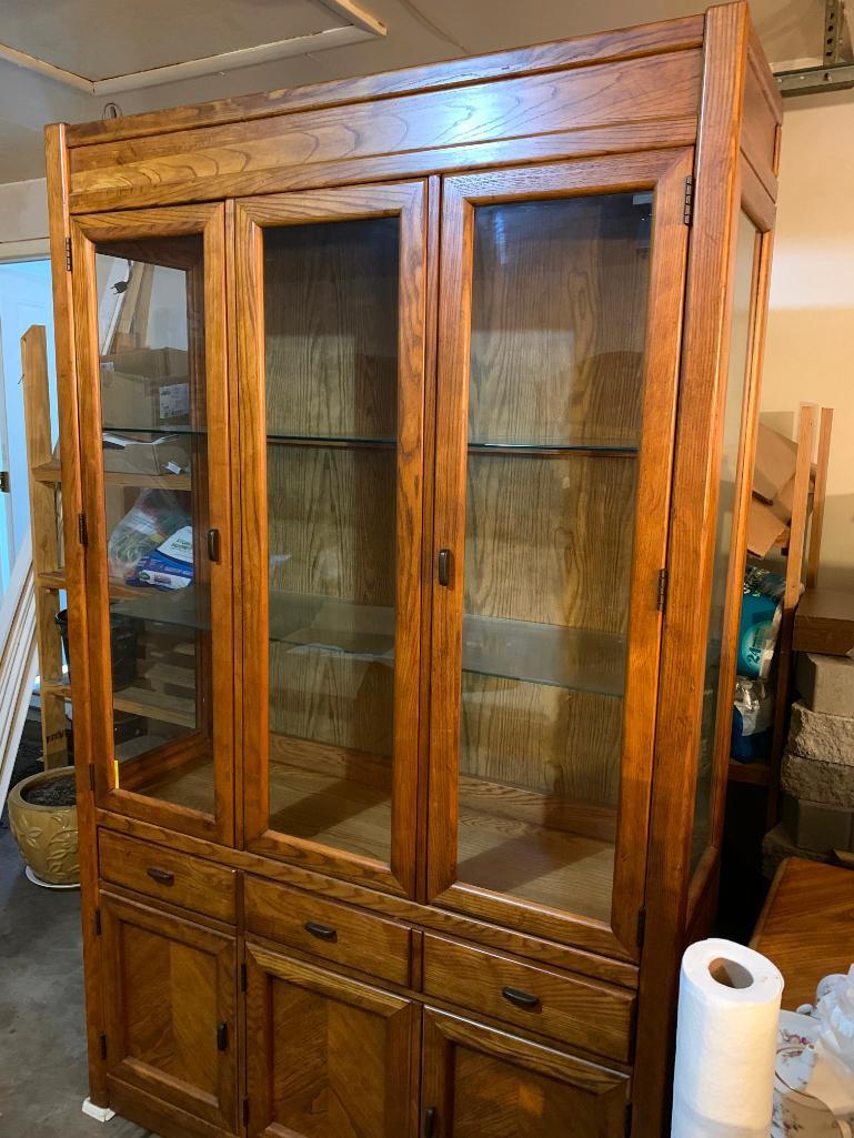 Stanley, Oak Finish China Cabinet