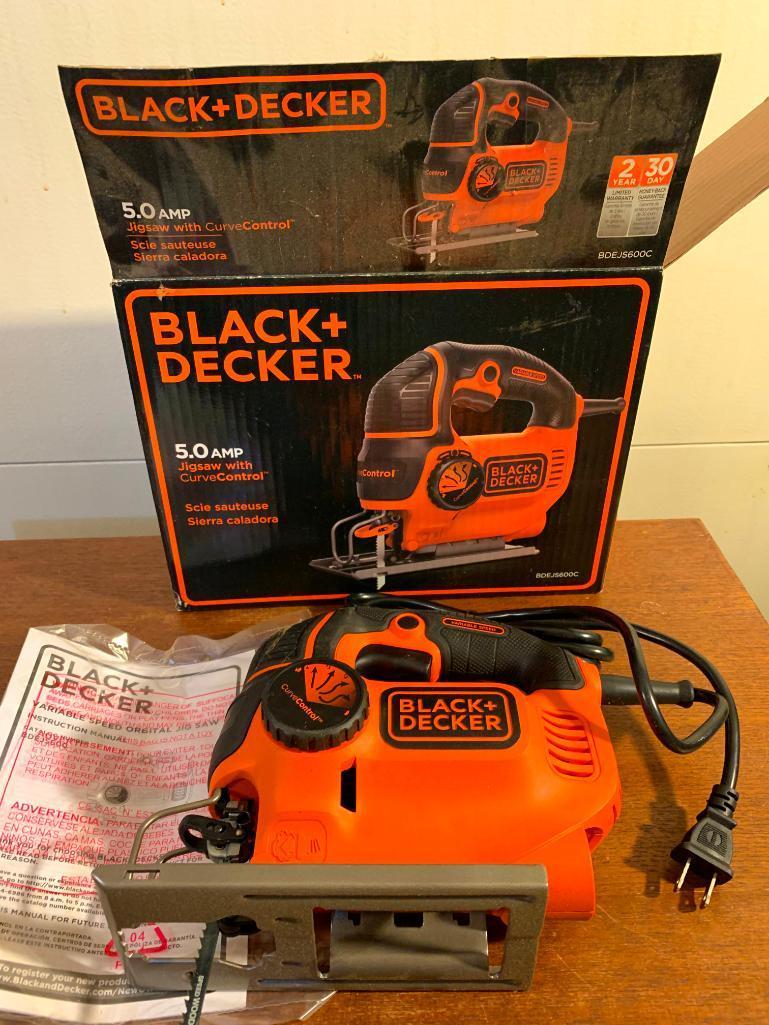 Black N Decker 5.0 AMP Jigsaw with Curve Control