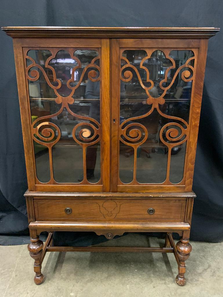 Antique China Cabinet 5' Tall x 40" Wide x 16" Deep