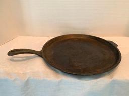 Skillet Griddle Unmarked 11 1/4"