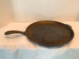 Skillet Griddle Unmarked 11 1/4"