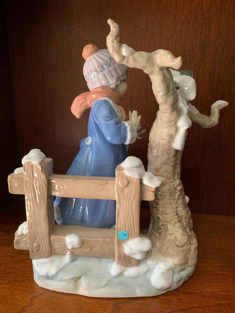 Lladro "Winter Frost" with Original Box. This is 10" Tall