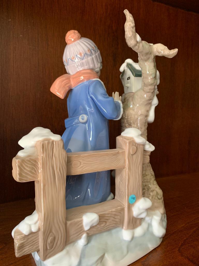 Lladro "Winter Frost" with Original Box. This is 10" Tall