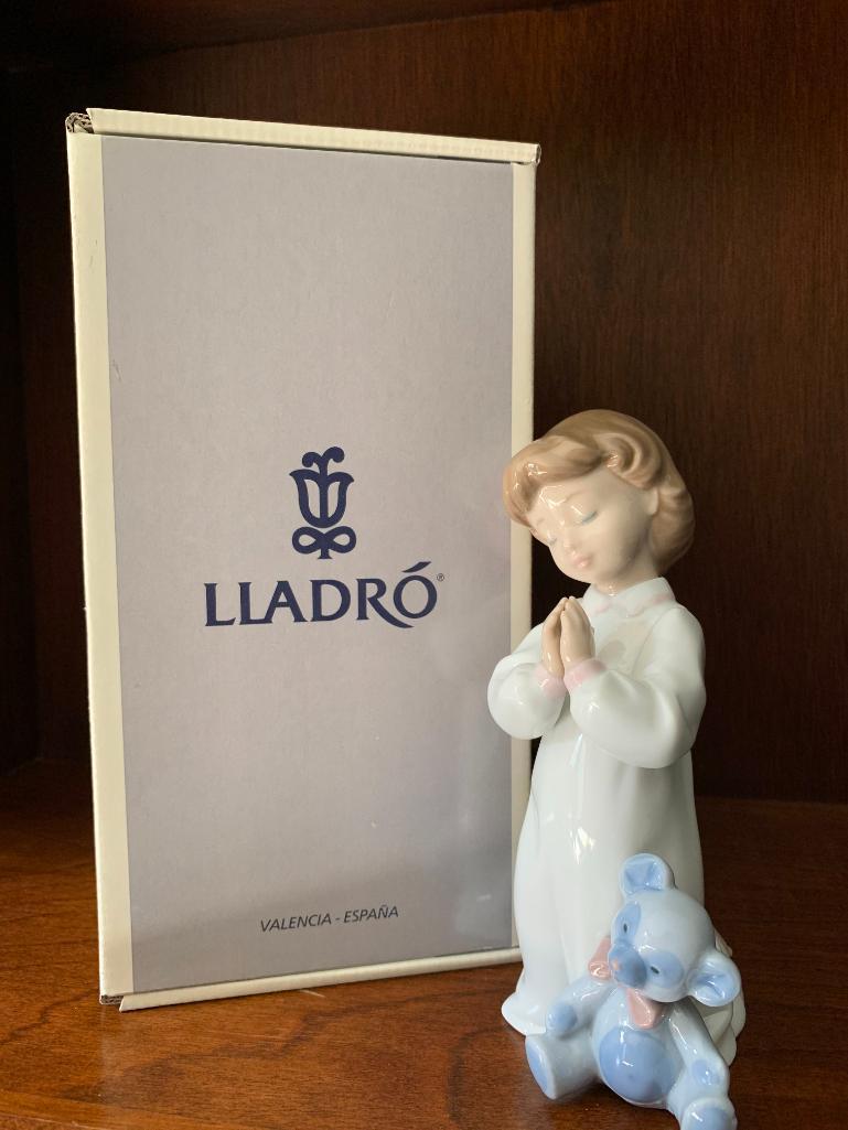 Lladro "Nigh Time Blessings" with Original Box. This is 7" Tall