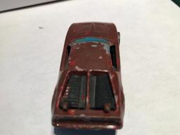 Hot Wheels 1970 Mutt Mobile Red Line and 1969 War Path