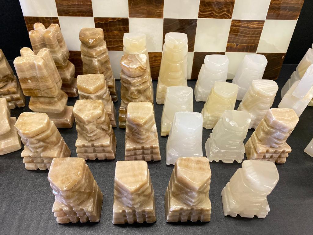 Marble Chess Set. Incl. 32 Pieces - As Pictured