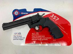 357 Semi-Automatic .177 Cal. CO2 Pellet Revolver. - As Pictured