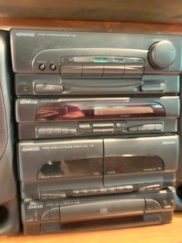 Kenwood Portable AM/FM/Double Cassette Stereo System. In Working Condition w/Remote- As Pictured