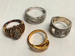 Set of 4 Ladies Rings 925 Silver. WT = 23.7 grams