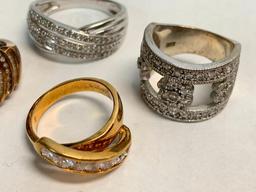 Set of 4 Ladies Rings 925 Silver. WT = 23.7 grams