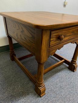 Wood Side Table w/Drawer. This is 21" T x 22" W x 25" D