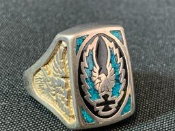 Men's Ring w/Turquoise Accents. Size 11