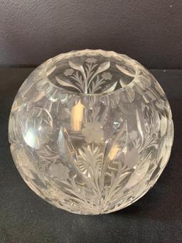 7" T x 7" in Diameter Etched Crystal Vase