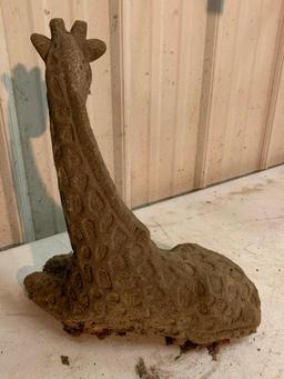 15" Concrete Giraffe