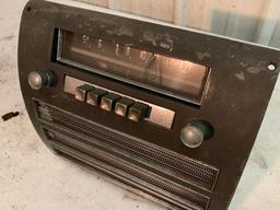 Vintage Chrysler Radio