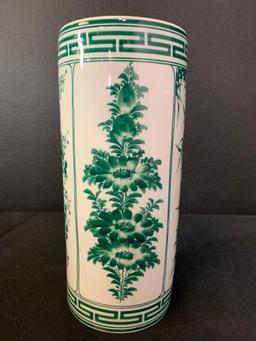 10" Oriental Ceramic Vase
