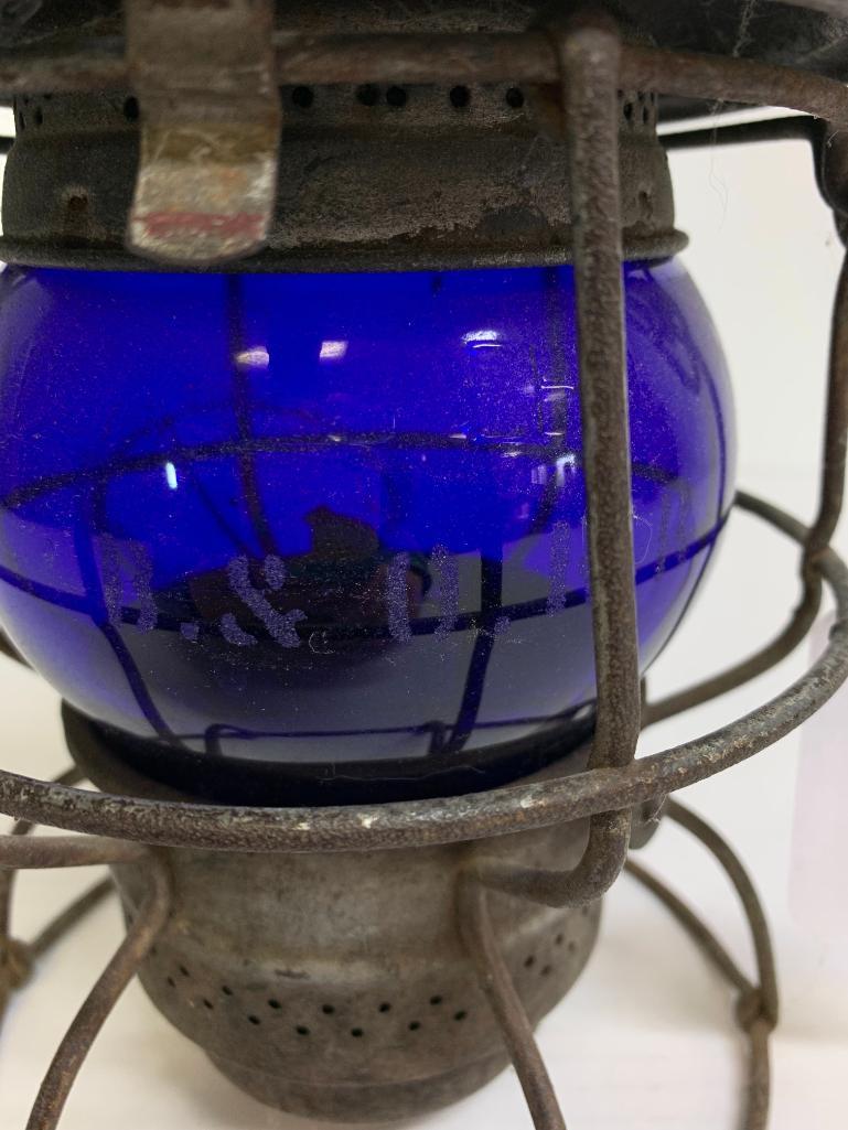 9" Antique 1925 Armspear B & O Railroad Lantern Blue Glass Globe