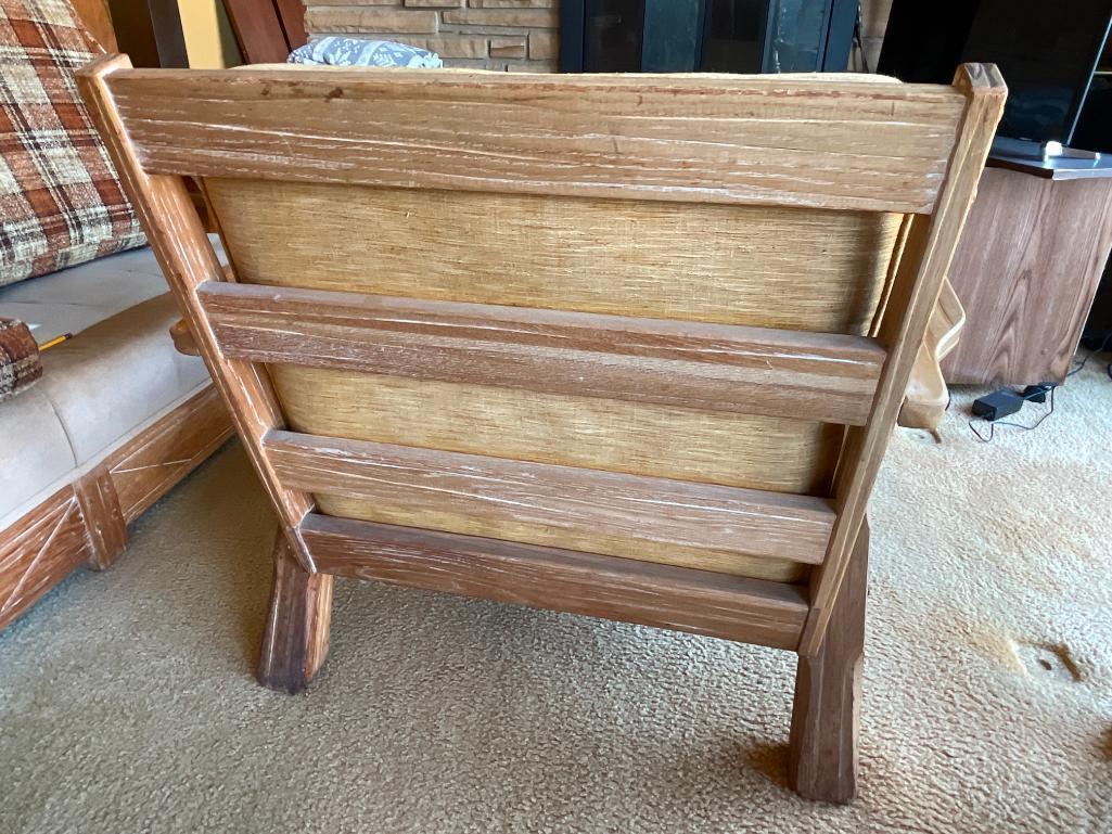 Vintage Ranch Oak Arm Chair. This is 29" T x 32" W x 30" D Gently Used