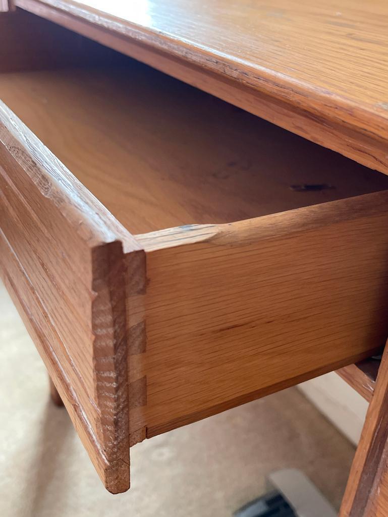 Vintage Ranch Oak Desk w/4 Drawers. This is 28" T x 44" W x 18" D