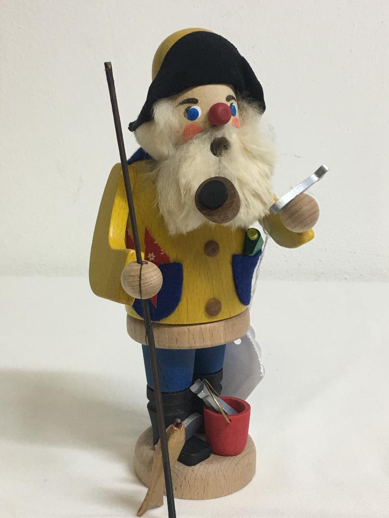 Straco Wood Smoking Fisherman Figurine