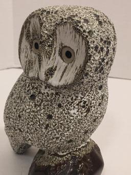 Pigeon Forge Pottery Owl, Signed D Ferguson 1989