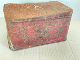 Vintage Union Leader Cut Plug Tobacco Tin