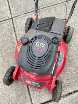 Toro 6.5 Horsepower Self Propelled Mower