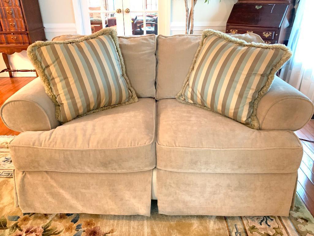 Bernhardt Loveseat with Accent Pillows