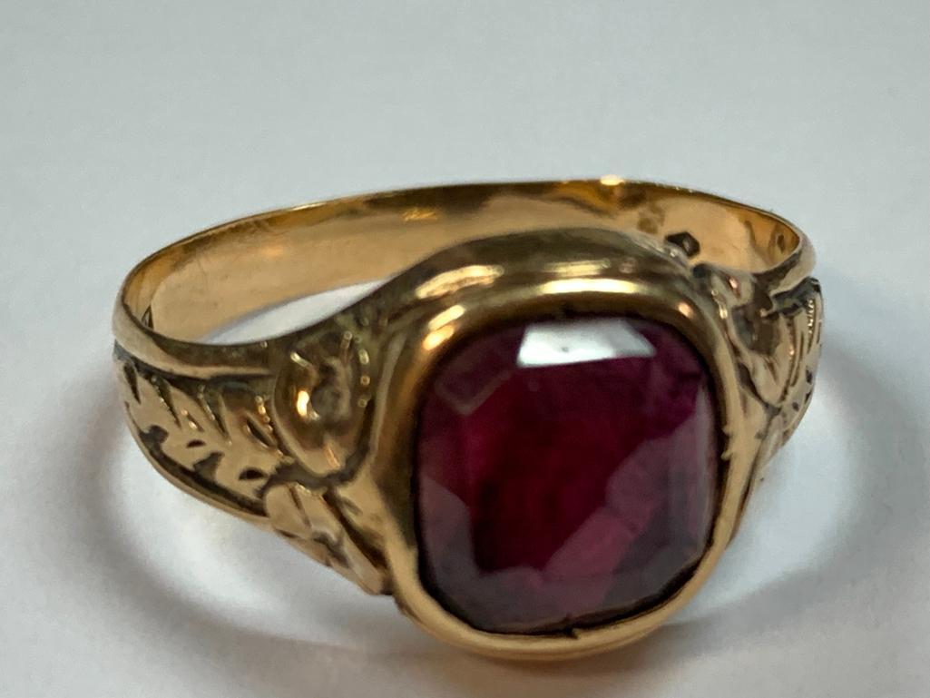 14kyg Ruby Ring