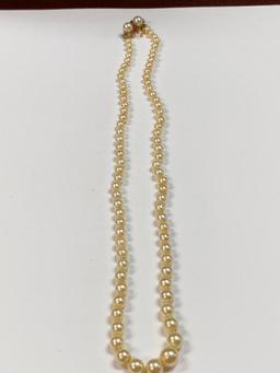 14k Gold Graduated Pearl Necklace w/Ruby Clasp