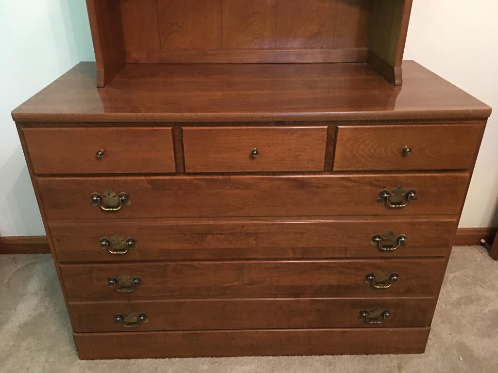 Ethan Allen Hutch