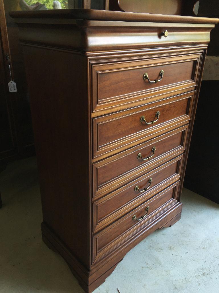 Lexington Chest of Drawers