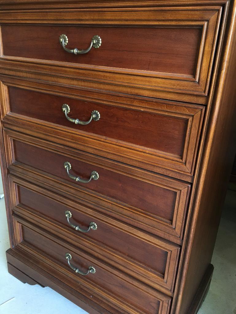 Lexington Chest of Drawers