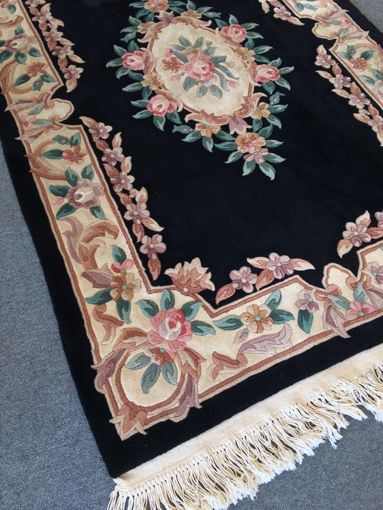 Floral Wool Oriental Area Rug