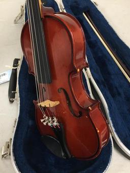 Glaesel 1/4 Size Violin from Rental Fleet in Case with Bow