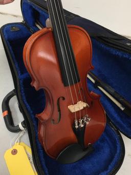 Selmer Aristocrat 1/4 Violin in Soft Case from Rental Fleet