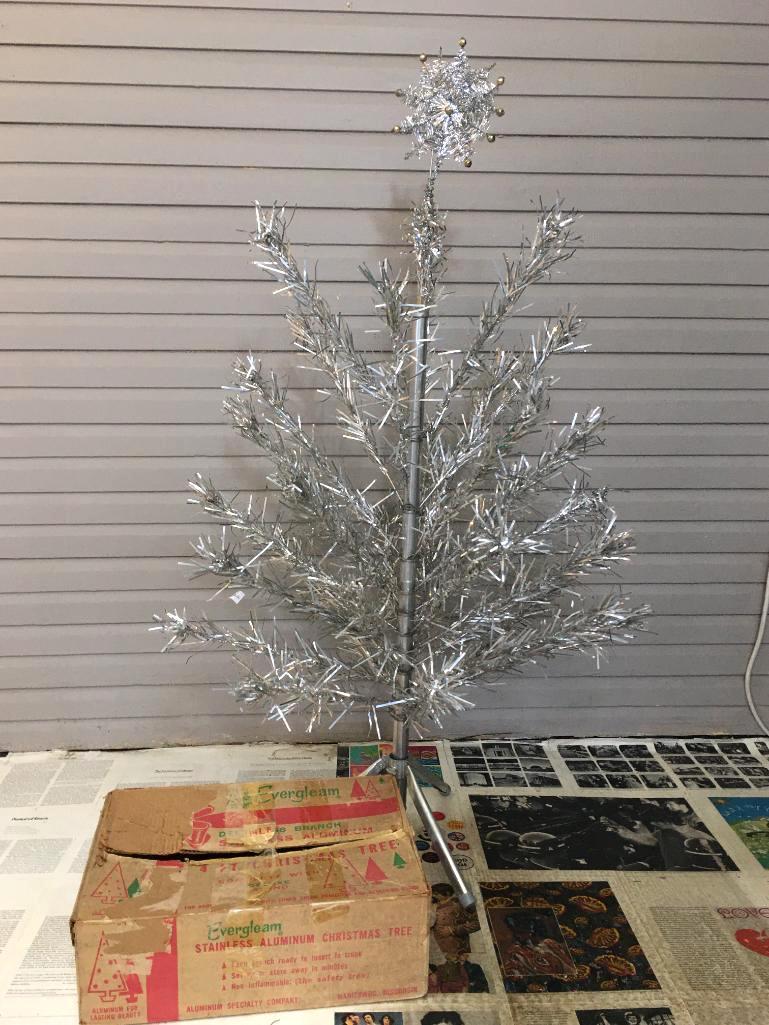 Evergleam 4' Aluminum Christmas Tree