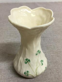 Vintage 1980's Irish Belleek Porcelain Shamrock Daisy Spill Vase