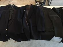 Group of Five Men's Polyester Blend Blazer Jackets Size 44
