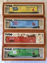 Four Tyco HO Scale Train Cars New in Box