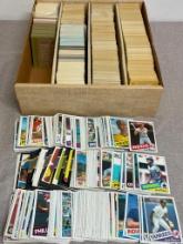 Large Lot of 1980s Baseball Cards