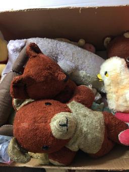 Group of Vintage Stuffed Toys