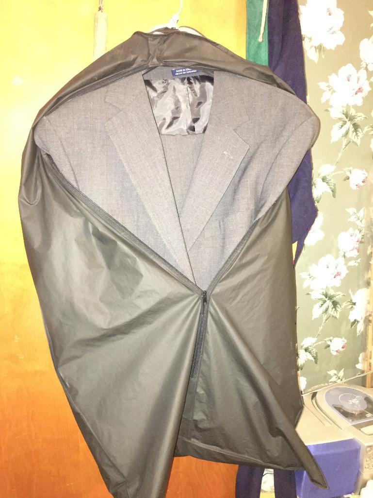 Men's Suits and Suit Jackets Size M