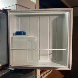 Avanti Mini Refrigerator (Basement)